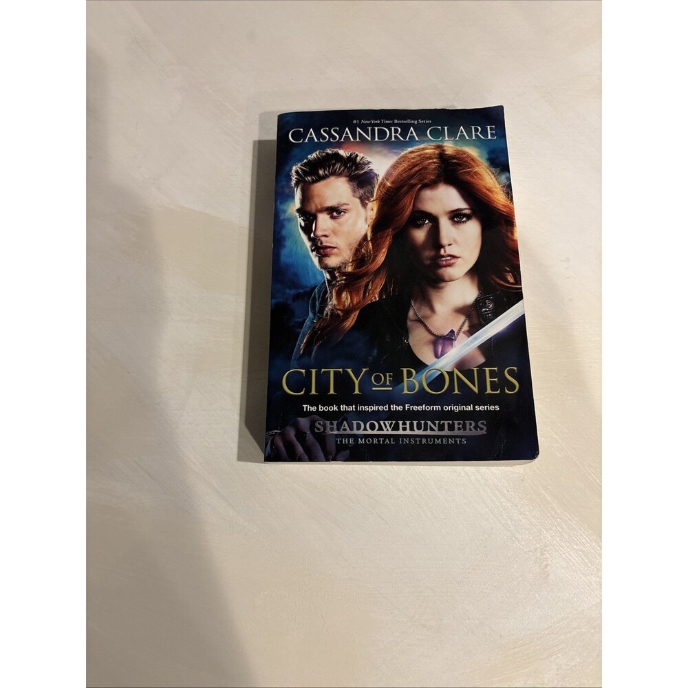 Cassandra Clare the Mortal Instruments City Of Bones